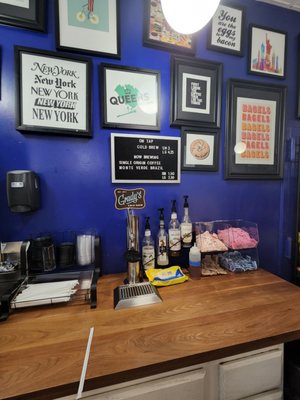 Queens Bagels & Delicatessen by null