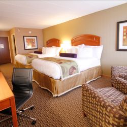 The Inn on Lake Superior - Guest Room.