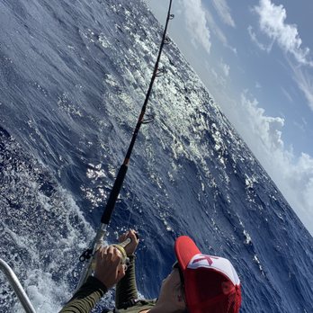 Breakaway Fishing Charters - Fishing Near Me - Lihue, Hawaii Breakaway Fishing Charters - Fishing Near Me - Lihue, Hawaii