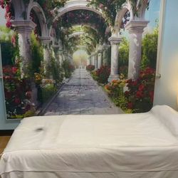 Elegant Massage