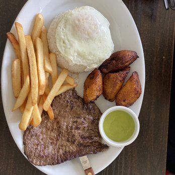 Limeña Peruvian Eatery - Cevice Carretillero - Peruvian Near Me - Thousand Oaks, California Limeña Peruvian Eatery - Cevice Carretillero - Peruvian Near Me - Thousand Oaks, California