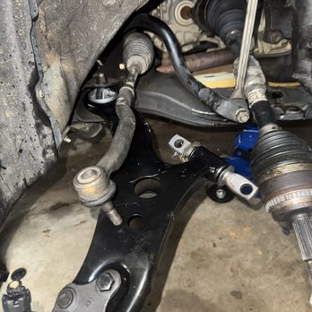 KAPS Mobile Mechanics - New control arm installation with new ball joint - Auto Repair Near Me KAPS Mobile Mechanics - New control arm installation with new ball joint - Auto Repair Near Me