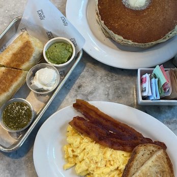 Joan's on Third - Breakfast & Brunch Near Me - Los Angeles, California