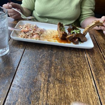 Buffalo Bill's Brewery - Barbecued ribs and coleslaw - Pizza Near Me - Hayward, California Buffalo Bill's Brewery - Barbecued ribs and coleslaw - Pizza Near Me - Hayward, California