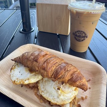 Cumbres Coffee Roasters - Coffee Roasteries Near Me - Delray Beach, Florida