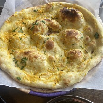 Pakwan Restaurant - Garlic butter naan - Halal Near Me - San Francisco, California Pakwan Restaurant - Garlic butter naan - Halal Near Me - San Francisco, California