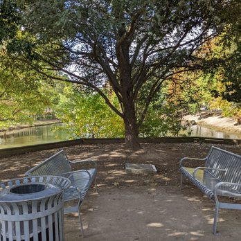 Central Park - Benches - Parks Near Me - Virginia Beach, Virginia Central Park - Benches - Parks Near Me - Virginia Beach, Virginia