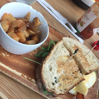 Cafe Wild - Breakfast & Brunch Near Me - Manhattan Beach, California