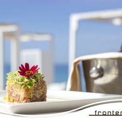 Frontemare - Tartare di salmone e bollicine