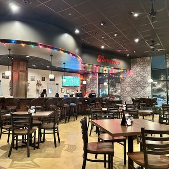 Tomaso's - Interior - Wine Bars Near Me - Appleton, Wisconsin