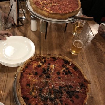 Giordano's - Pizza - Pizza Near Me - Chicago, Illinois Giordano's - Pizza - Pizza Near Me - Chicago, Illinois