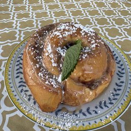 Cinnamon roll