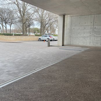 Kimbell Art Museum - Violation of handicap parking. Vet unable to access vehicle - Art Museums Near Me - Fort Worth, Texas