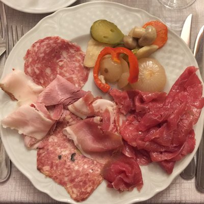 Trattoria Piè di Castello Sas by null