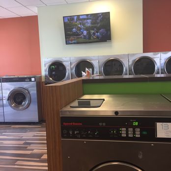 Clean King Laundry - Nice tvs, washers look like typical washers - Laundromat Near Me - Los Angeles, California