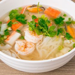 Rincome - Seafood noodles soup