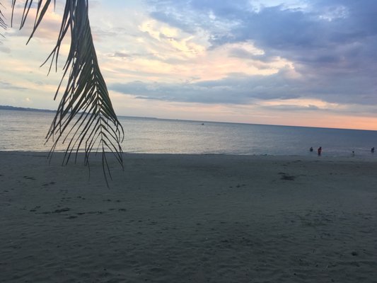 Breakthrough Restaurant by null