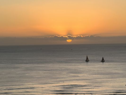 The Imperial Hawaii Resort by null