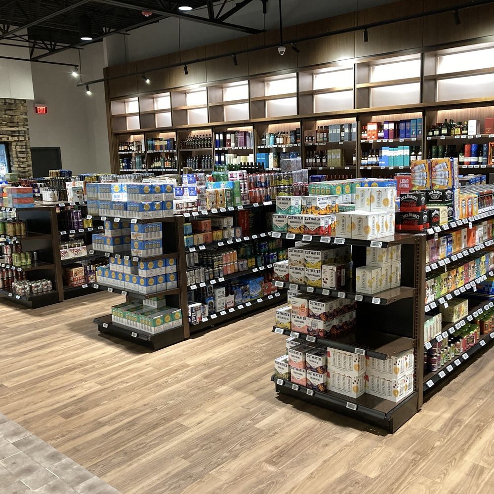Buster's Liquors & Wines - general view of merchandise - Beer, Wine & Spirits Near Me - Memphis, Tennessee Buster's Liquors & Wines - general view of merchandise - Beer, Wine & Spirits Near Me - Memphis, Tennessee