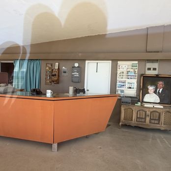 Roy's Motel & Cafe - Gas Stations Near Me - Amboy, California