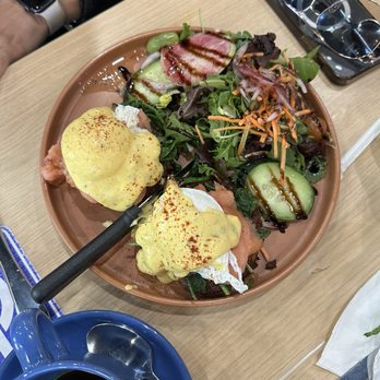 Gina's Kitchen +Catering - Salmon Benedict - Breakfast & Brunch Near Me - Rancho Cucamonga, California