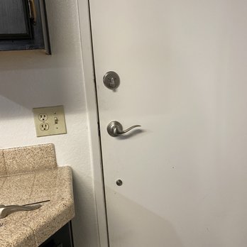 Moe Locksmith Services - Nice new kitchen door locks from knobs  to Lever handles - Keys & Locksmiths Near Me