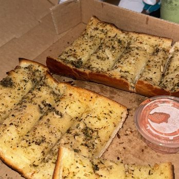 Seniore’s Pizza - Dinner Special 8. Garlic Bread - Pizza Near Me - San Francisco, California Seniore’s Pizza - Dinner Special 8. Garlic Bread - Pizza Near Me - San Francisco, California
