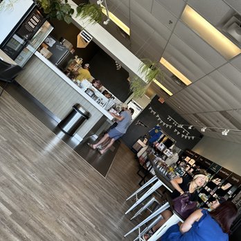 Nona - Interior - Juice Bars & Smoothies Near Me - Pewaukee, Wisconsin Nona - Interior - Juice Bars & Smoothies Near Me - Pewaukee, Wisconsin