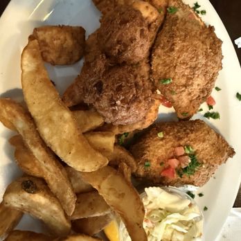 Julington Creek Fish Camp - Fried fish and deviled crab cakes - Seafood Near Me - Jacksonville, Florida Julington Creek Fish Camp - Fried fish and deviled crab cakes - Seafood Near Me - Jacksonville, Florida