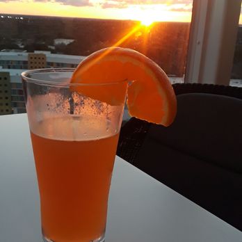 Bar 17 Bistro - Sunset at Bar 17 Bistro - Cocktail Bars Near Me - Orlando, Florida Bar 17 Bistro - Sunset at Bar 17 Bistro - Cocktail Bars Near Me - Orlando, Florida
