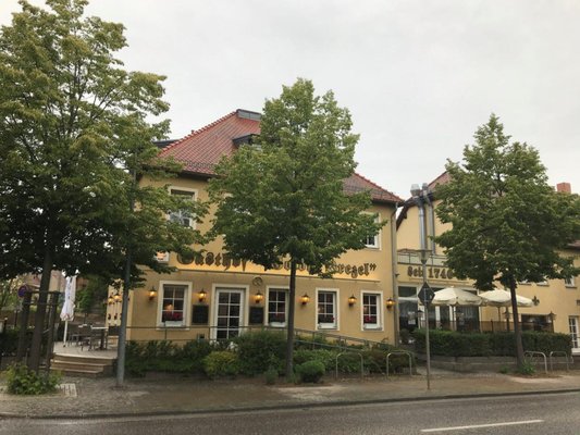 GASTHOF GOLDNE BREZEL MORITZBURG - 13 Reviews - Schloßallee 24 ...