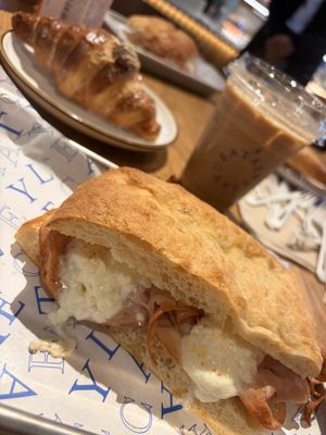 Eataly Caffè by null