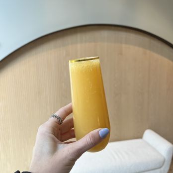 Defined - Mimosa - Medical Spas Near Me - Chicago, Illinois
