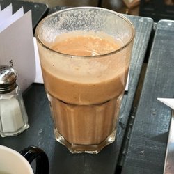 Futuro Refeitório - Bunny spice: smoothie de cenoura com banana, leite de amendoa e especiarias