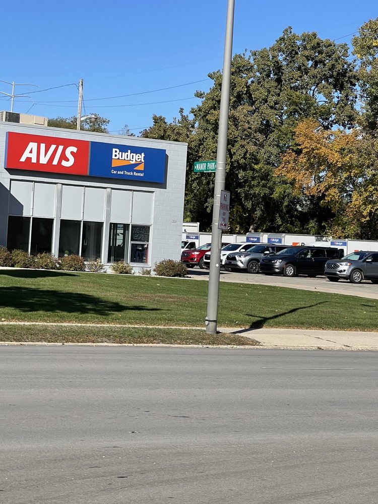 BUDGET RENT A CAR SYSTEM Updated July 2024 1919 S 108th St, West Allis, Wisconsin Car