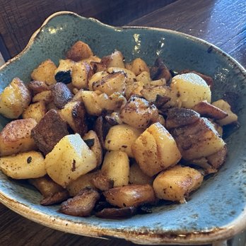 First Watch - Fresh, Seasoned Potatoes - Breakfast & Brunch Near Me - Cincinnati, Ohio First Watch - Fresh, Seasoned Potatoes - Breakfast & Brunch Near Me - Cincinnati, Ohio