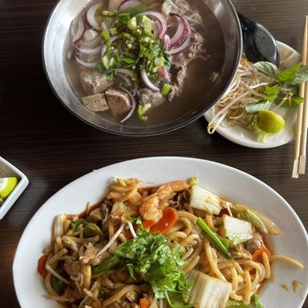 ZEN Noodle Bar - Vietnamese Near Me - TEMPLE TERR, Florida ZEN Noodle Bar - Vietnamese Near Me - TEMPLE TERR, Florida