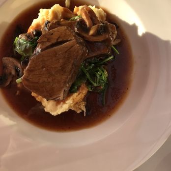 Corner Bistro - Short rib - New American Near Me - Wilmington, Delaware
