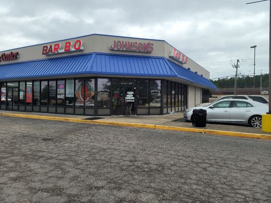 Johnson's BBQ by null
