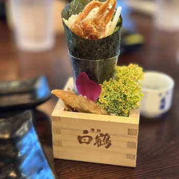 Kimu Sushi - Soft shell crab hand roll - Sushi Bars Near Me - Long Beach, California