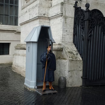 Musei Vaticani - Swiss guard - Museums Near Me - Rome, RM