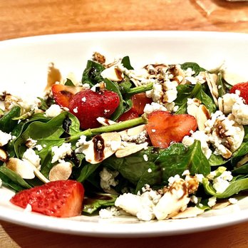 Seasons 52 - Spinach and Strawberry Salad - New American Near Me - Altamonte Springs, Florida