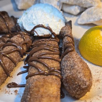 Adoro Lei - Zeppolis and Nutella fingers - Italian Near Me - New York, New York