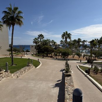 Paradisus Los Cabos - Patio and Pool área - Hotels Near Me - Los Cabos, BCS
