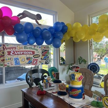 Jocy Cakes - Custom uno cake - Custom Cakes Near Me - Peoria, Arizona Jocy Cakes - Custom uno cake - Custom Cakes Near Me - Peoria, Arizona