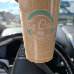 The Cove Coffee Shop - Iced Vanilla Latte