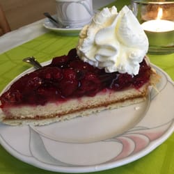 Café Bäckerei Schorp - Sehr leckerer Himbeerkuchen!