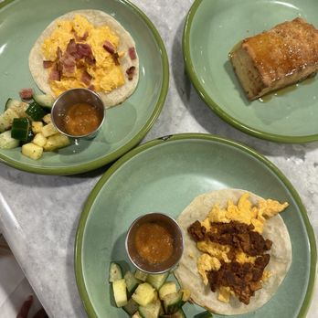 Palihotel Hollywood - Mid breakfast tacos: Bacon, Egg + CRAFT cheese , chorizo, egg, honey biscuit - Hotels Near Me - Los Angeles, California Palihotel Hollywood - Mid breakfast tacos: Bacon, Egg + CRAFT cheese , chorizo, egg, honey biscuit - Hotels Near Me - Los Angeles, California