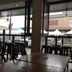The Crown Hotel - Dining area looking onto Church St