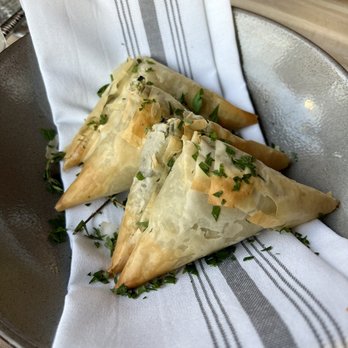 LÝRA - Spanakopitakia - Greek Near Me - Chicago, Illinois LÝRA - Spanakopitakia - Greek Near Me - Chicago, Illinois